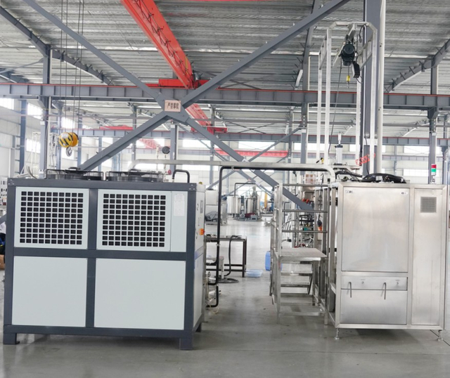 CAREDDI Supercritical CO2 Extraction Machine 50L(25Lx2) Model