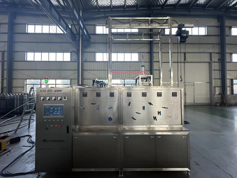 CAREDDI Supercritical CO2 Extraction Machine 60L(30Lx2) Model