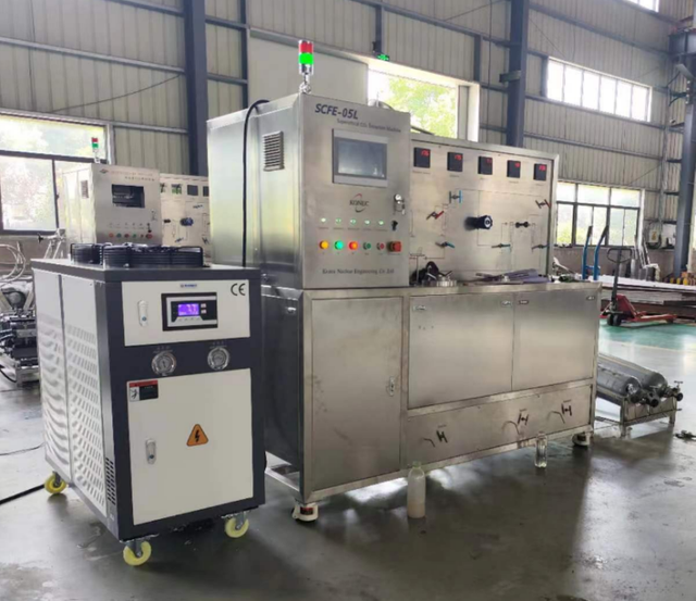 CAREDDI Supercritical CO2 Extraction Machine 5L Model 
