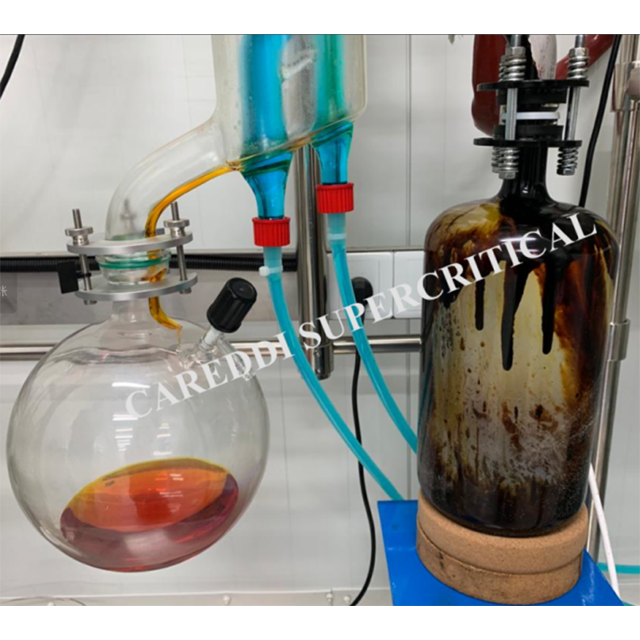 Short Path Distillation System (SPD-100 Model)