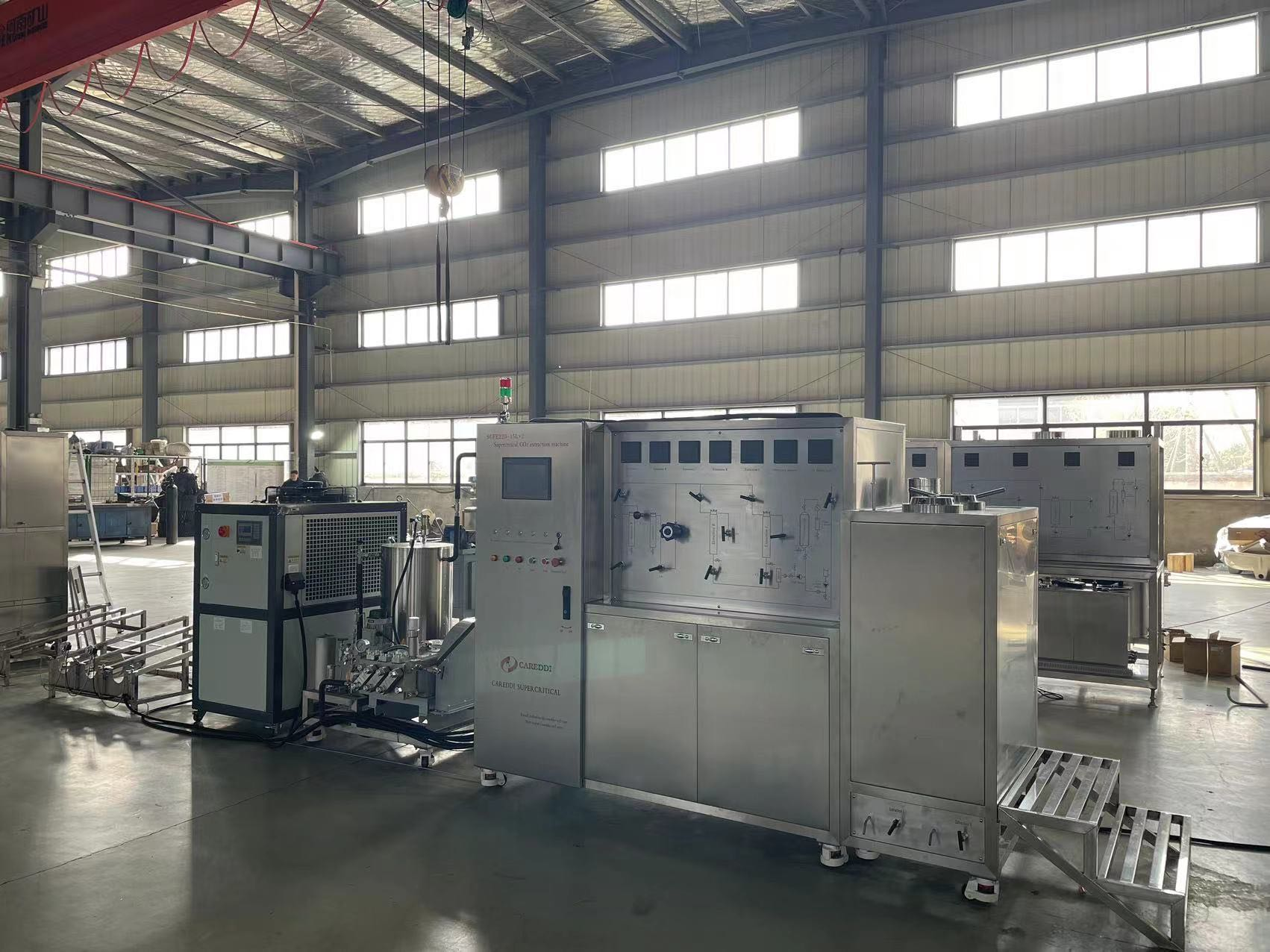 CAREDDI Supercritical CO2 Extraction Machine 30L (15Lx2) Model 