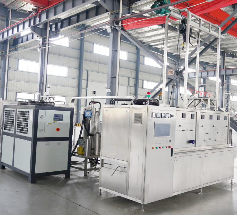 CAREDDI Supercritical CO2 Extraction Machine 50L(25Lx2) Model