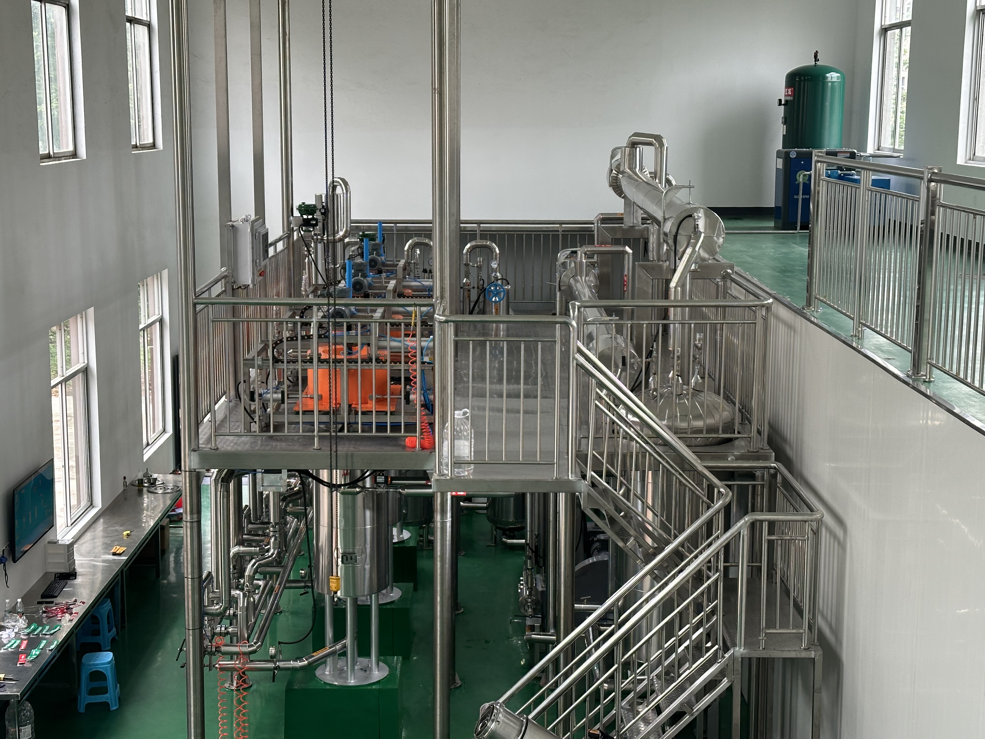 CAREDDI Supercritical CO2 Extraction Machine 450L(150Lx3) Model